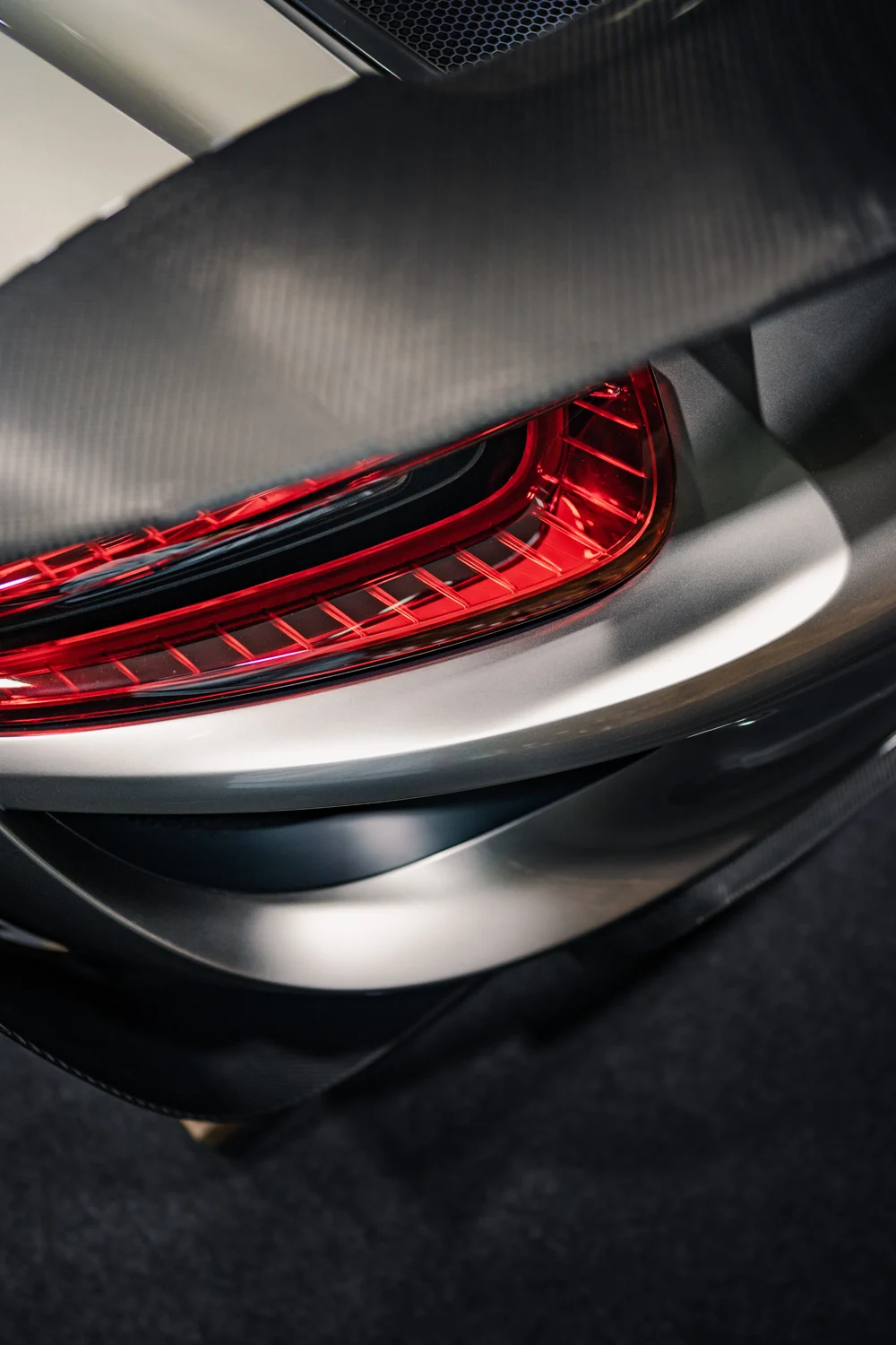 Lack-, Carbon- und Leuchtendetail am Porsche 918 Spyder – eigene Full-Detailing-Referenz